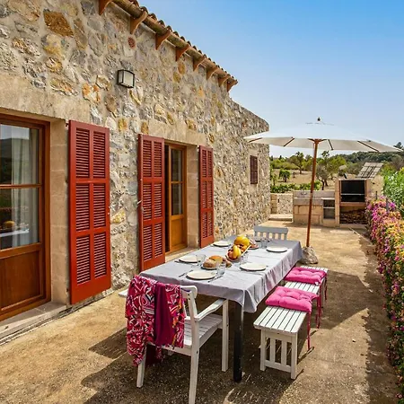 Holiday home Gorgeous In With Kitchen *