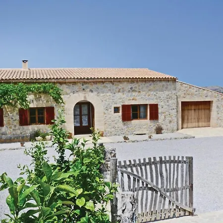 Holiday home Gorgeous In With Kitchen *