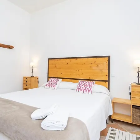 Holiday home Gorgeous In With Kitchen *